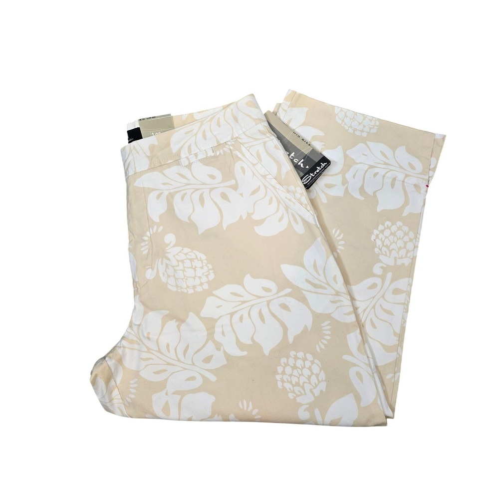 Lee Khakis Womens 10M Mid Rise Capri Pants Hawaiian Natural Tropical Print NEW